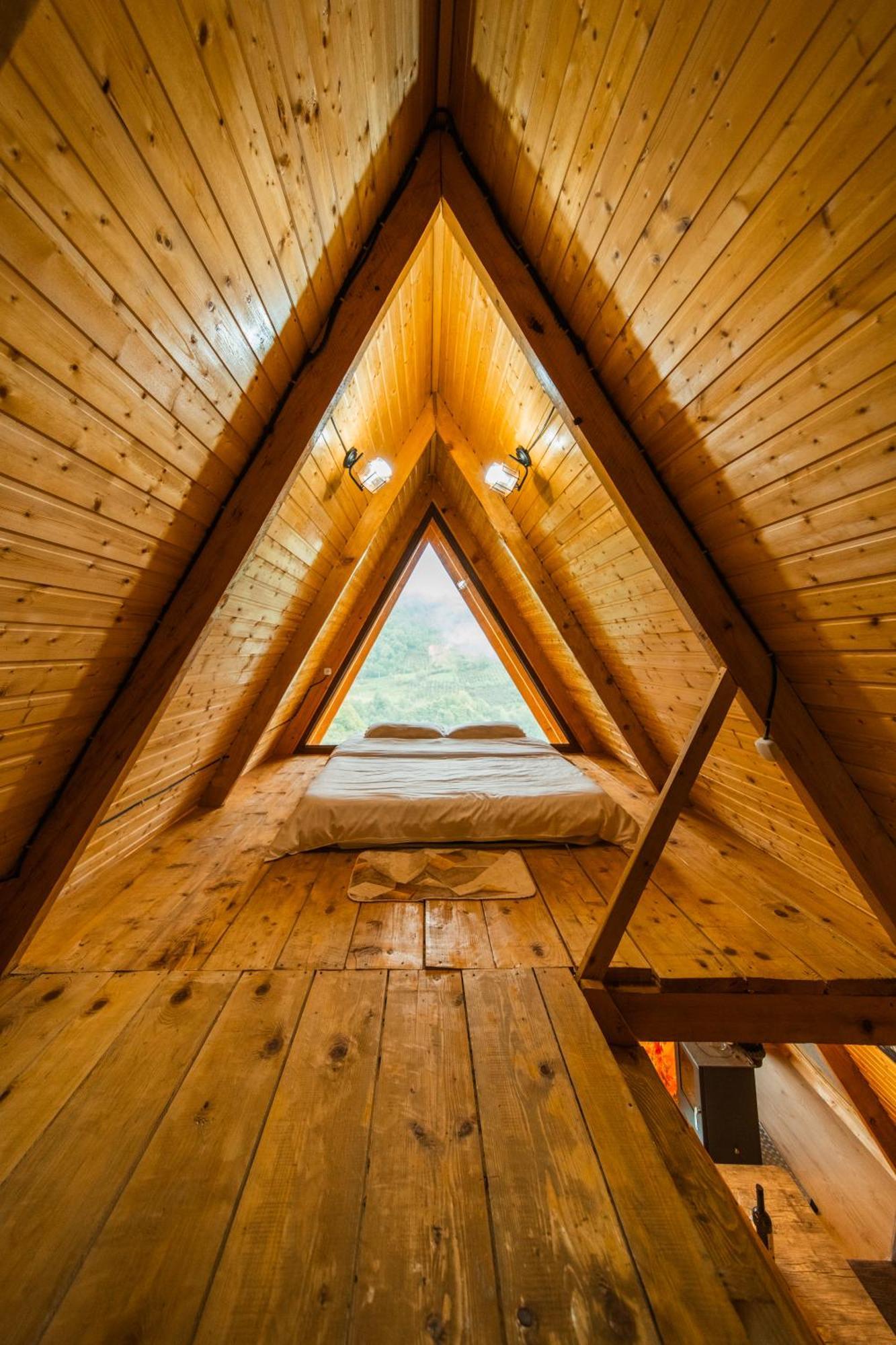Eco Cottage Sunrise Merisi Exterior photo